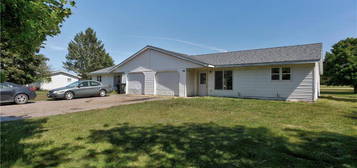 947 Donald St, Boyceville, WI 54725