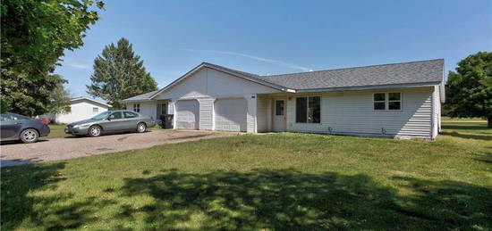 947 Donald St, Boyceville, WI 54725