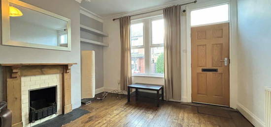 2 bedroom terraced house