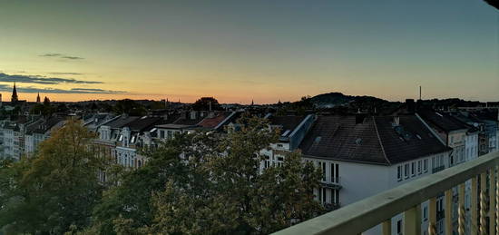 Schöne 3,5-Zimmer-Wohnung, Dachterrasse, tolle Aussicht, Mitten im Frankenberger Viertel