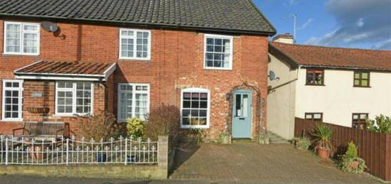 3 bedroom semi-detached house