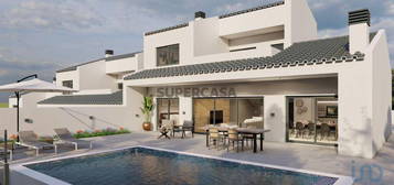 Casa / Villa T3 em Ferreiras de 177,00 m²