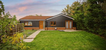 2 bed bungalow to rent