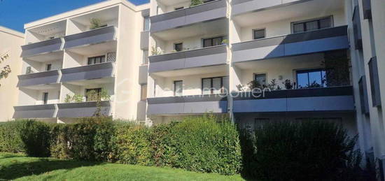 Appartement  à vendre, 4 pièces, 3 chambres, 84 m²