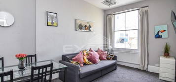 2 bed flat to rent