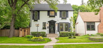360 Borebank Street, Winnipeg, Manitoba