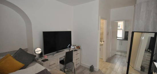 1 bed flat to rent