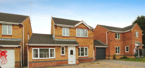 3 bed detached house for sale