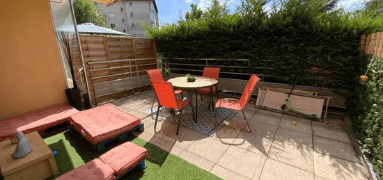 Location appartement 4 pièces 109 m²