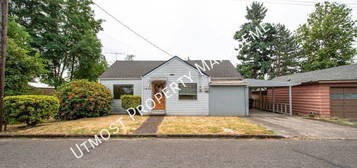 1432 F St, Washougal, WA 98671