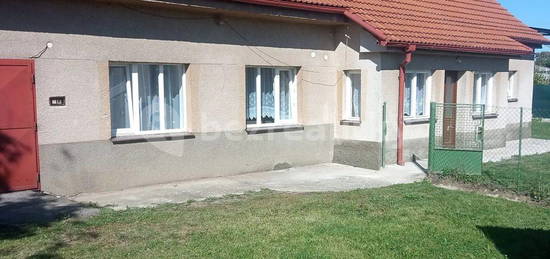 Pronájem domu 164 m², pozemek 465 m², Přeštěnice