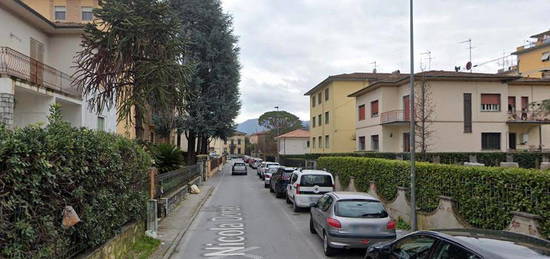 Bilocale in zona centrale con giardino privato