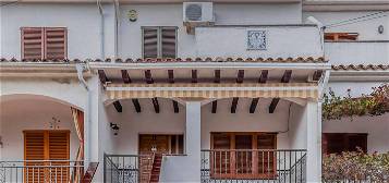 Casa adosada en venta en Carrer de la Vía Láctea, Els Masos - Els Garrofers