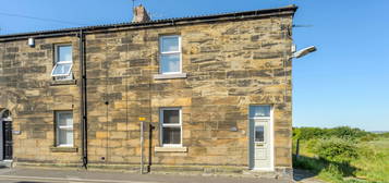 2 bed end terrace house for sale