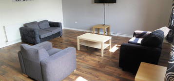 Flat to rent in Copson Street, Withington, Manchester M20