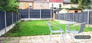 3 bedroom terraced house