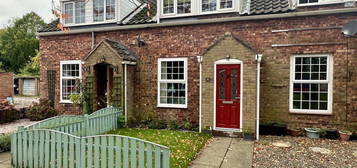 Terraced house for sale in Church Close, Bubwith, Selby YO8