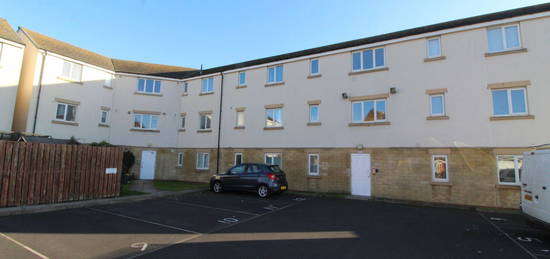 Flat to rent in Taku Court, Blyth NE24