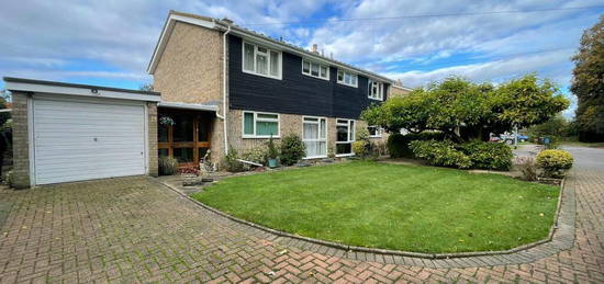 3 bedroom semi-detached house