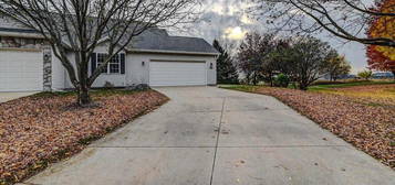 3002 Edmonton Drive, Sun Prairie, WI 53590