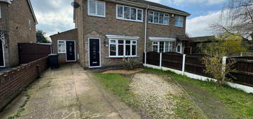 3 bedroom semi-detached house