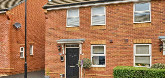 3 bed semi-detached house for sale