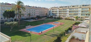 Piso en pasaje Riu Ter en Pla de Sant Pere-Les Salines, Cubelles