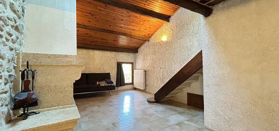 Maison  à louer, 2 pièces, 1 chambre, 58 m²