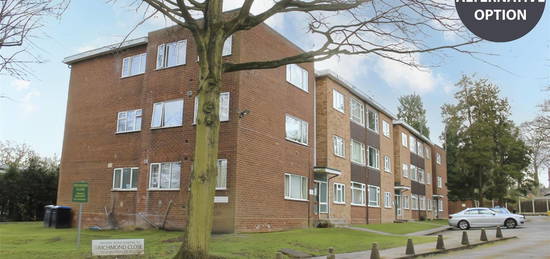 Flat for sale in Richmond Close, Handsworth, Birmingham B20