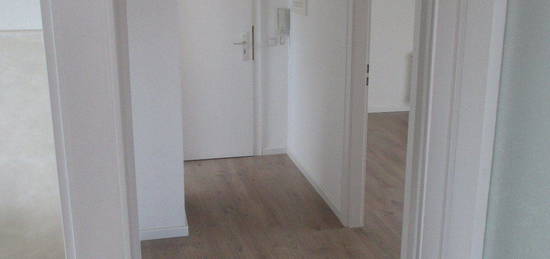 schöne 2-Zimmer DG-Wohnung, Potsdamer Straße 7 in Ronnenberg