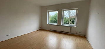 Renovierungsbedürftige 3 Zimmer Wohnung