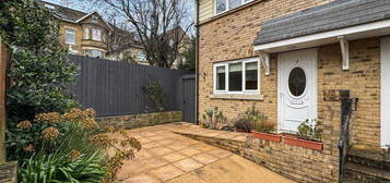 2 bedroom terraced house