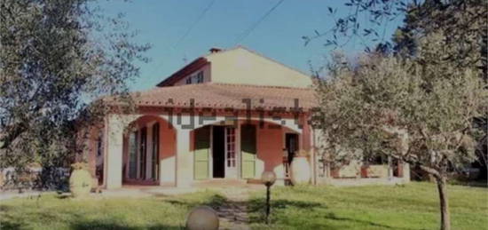 Villa in Via Prulla