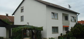 Forstern Lkr. Erding, helle 3 Zi.-DG-Whg. 70 m² + EBK + Autostellplatz + gr. Kellerraum