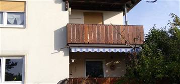 Gemütliche Dachgeschosswohnung mit Balkon in ruhiger Lage