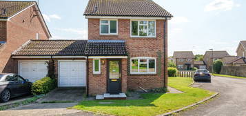 3 bed detached house for sale