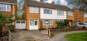 3 bedroom semi-detached house for sale