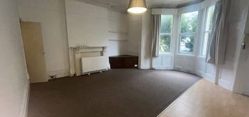 Studio to rent in 19 West Shrubbery, Ground Floor Flat, Bristol BS6