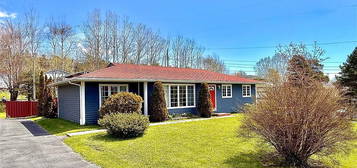 279-281 MEMORIAL Drive, Clarenville, NL A5A1R5
