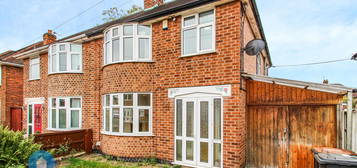 Semi-detached house to rent in Crofton Close, Attenborough, Beeston, Nottingham NG9