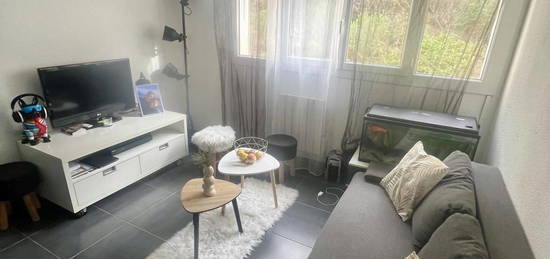 Appartement meublé  à louer, 2 pièces, 1 chambre, 32 m²