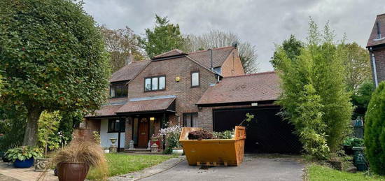 4 bedroom detached house