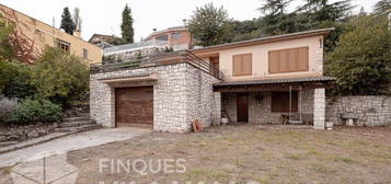 Casa o chalet independiente en venta en calle de l'Urgell