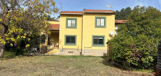 Casa adosada en venta en Calle Canto Gordo, Navaluenga