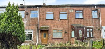 Terraced house for sale