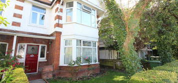 5 bedroom semi-detached house