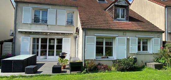 Maison  à vendre, 9 pièces, 5 chambres, 165 m²