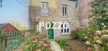 Maison 2 étages  à vendre, 6 pièces, 3 chambres, 110 m²