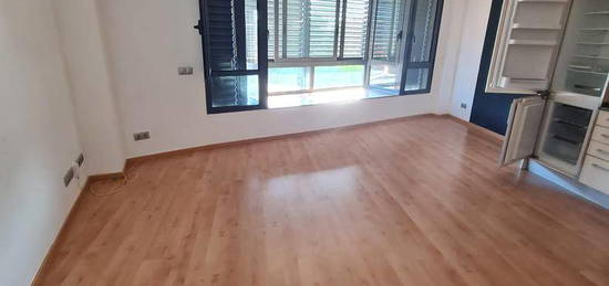 Loft de alquiler en Carrer Ponent, 26, Sant Esteve Sesrovires