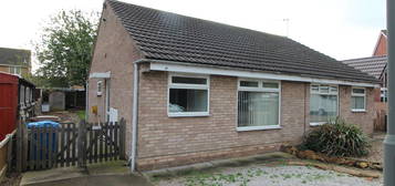 2 bed semi-detached bungalow to rent